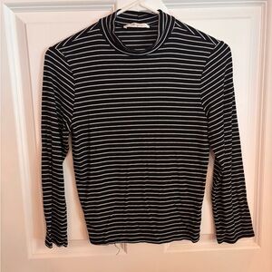 Black and White Striped Long Sleeve Top